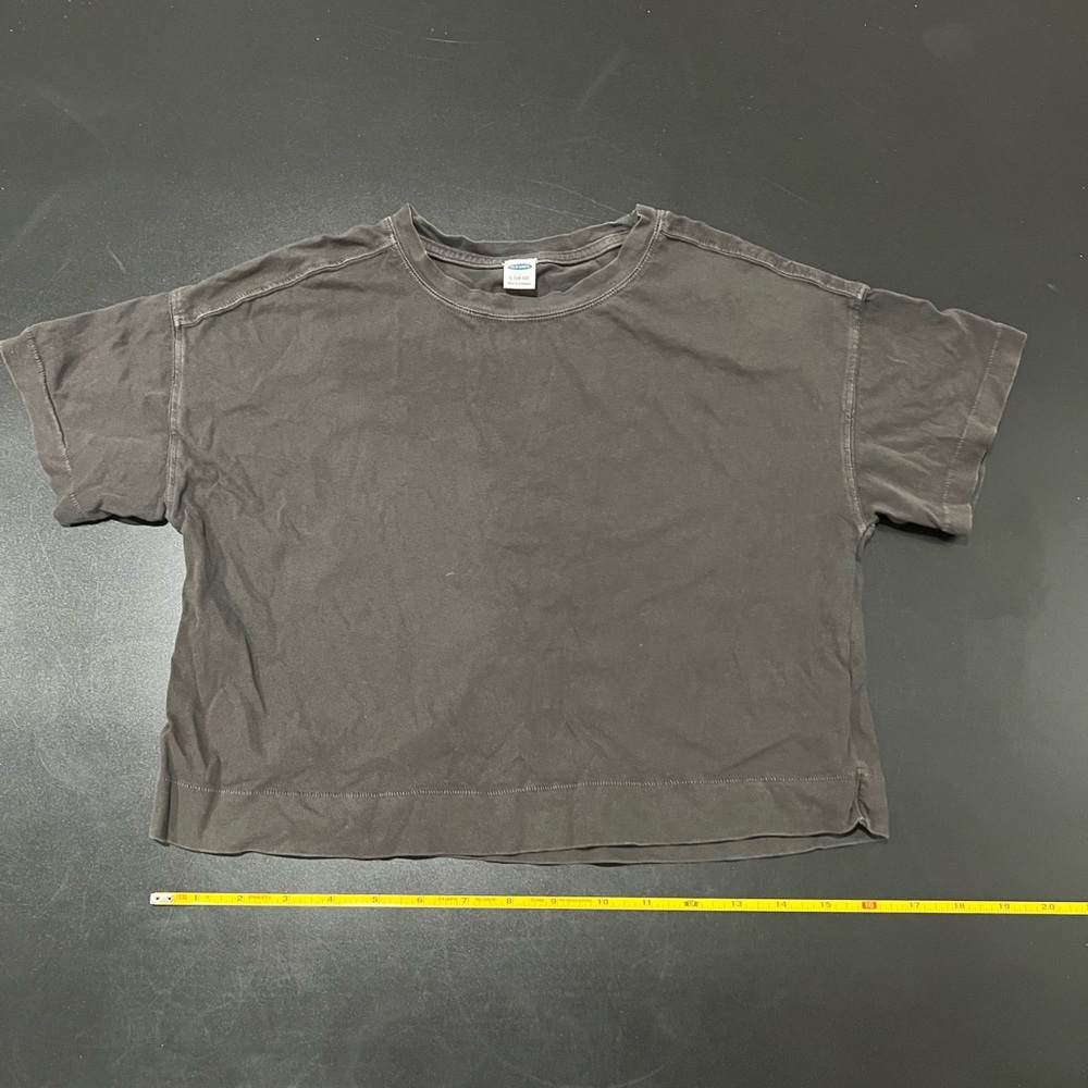 Old Navy Charcoal Tee